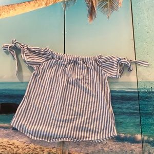 Cute stripped shirt that has beach all over it:)
